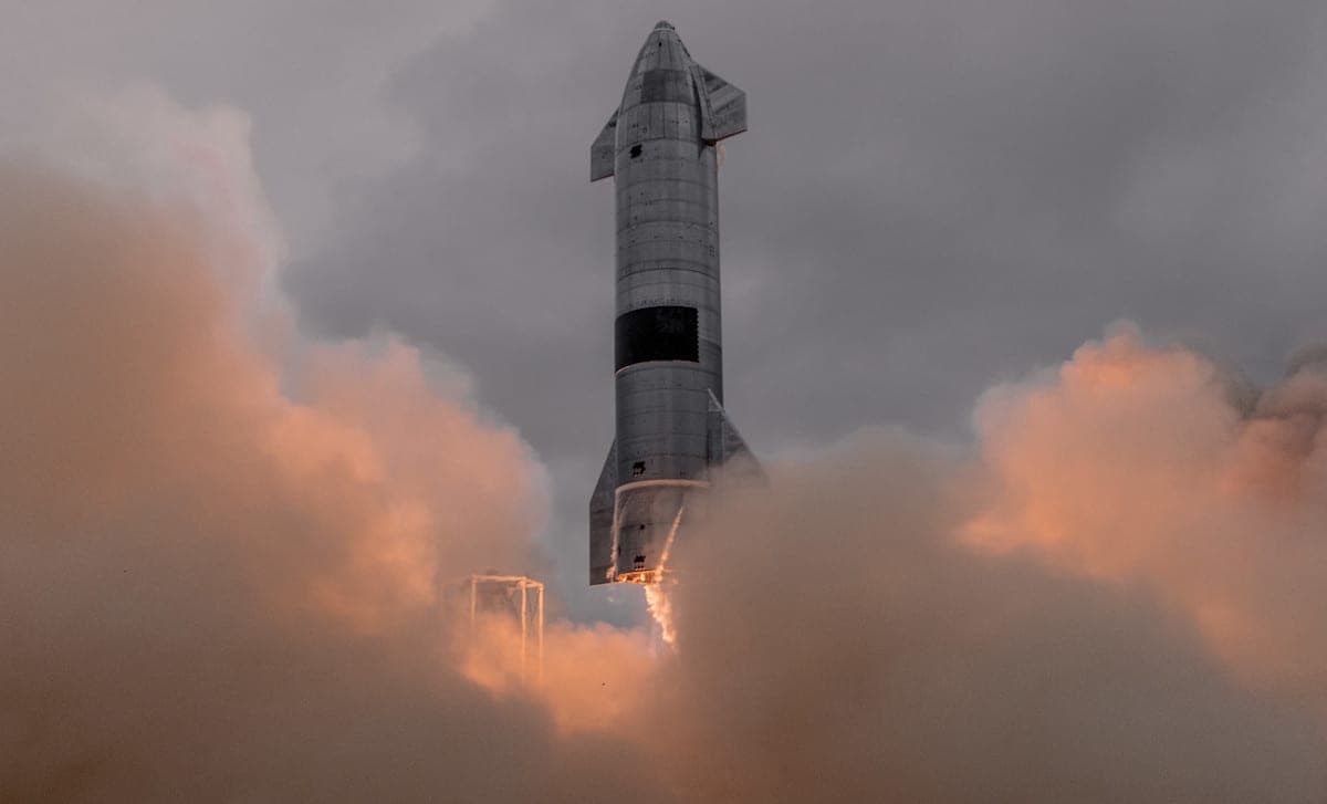 Polymarket event artwork: How many SpaceX Starship launches reach space in 2026?