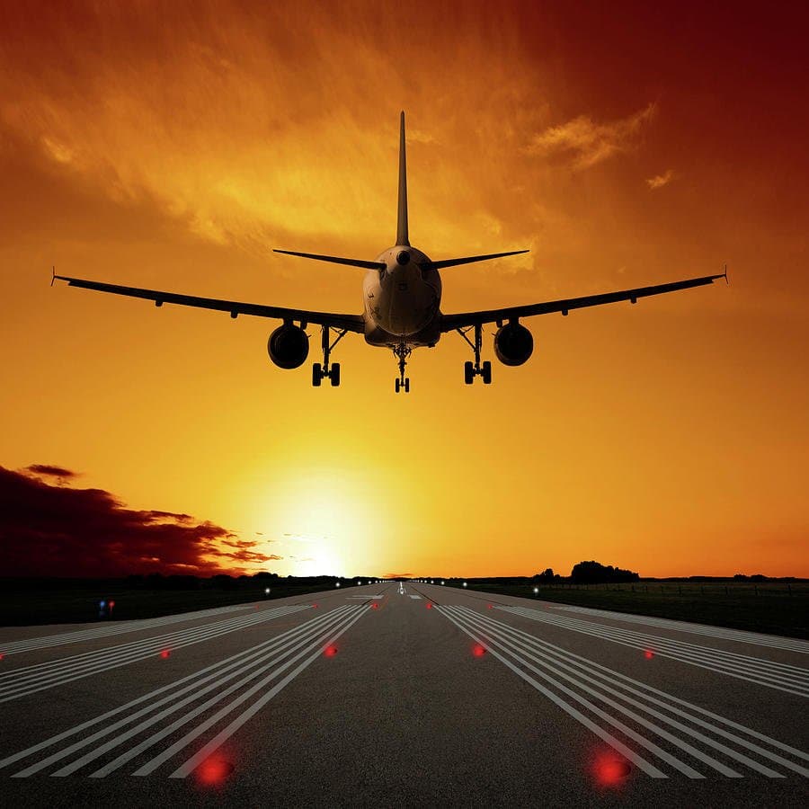 Polymarket event artwork: Which airlines will announce bankruptcy by December 31?